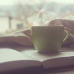 まぶたのむくみをカンタンに解消する方法3選